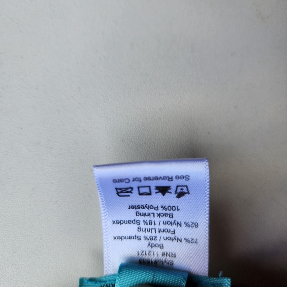 LOVE YOUR ASSETS SARA BLAKELY Spanx Women's Unlined Skirt Black Nylon Sz M - Picture 5 of 6